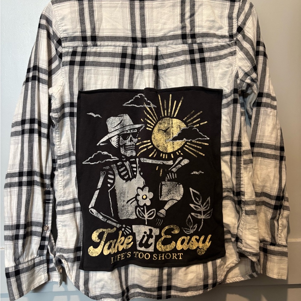 Skeleton One of a kind size small Take it easy inspiration Grapic patchwork